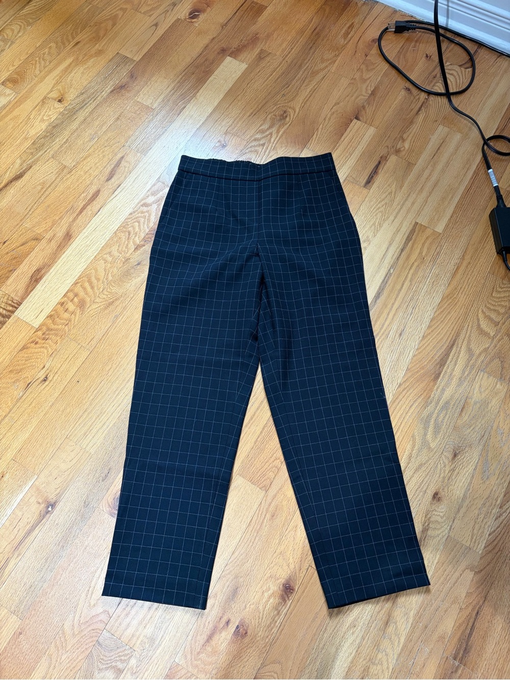 Woman’s Black Windowpane Dress Pants